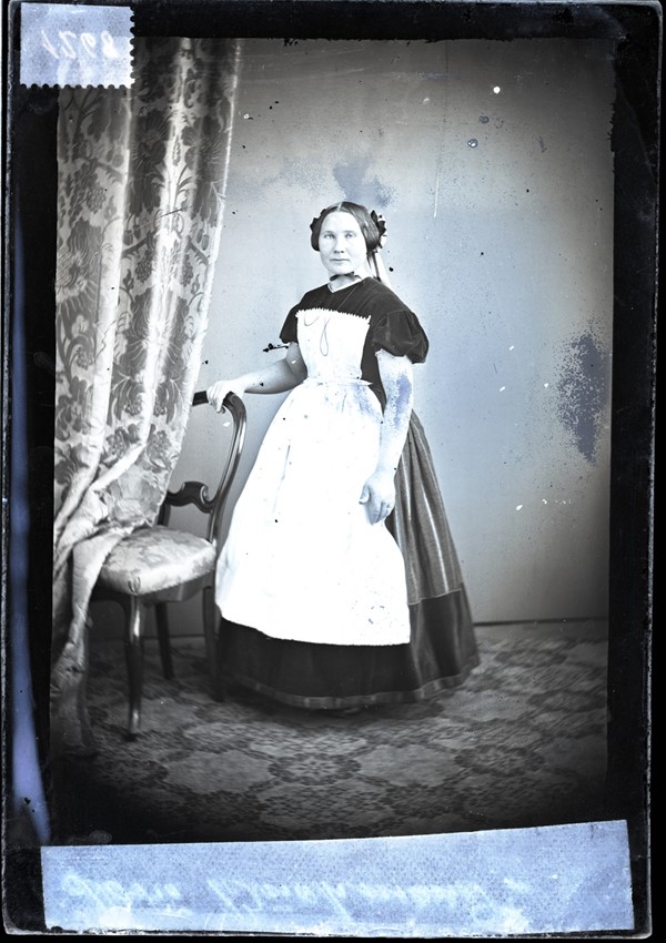 Dora Bushmand