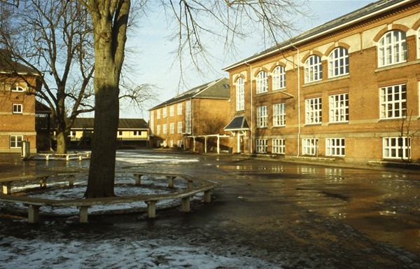 Skolegården i snesjap