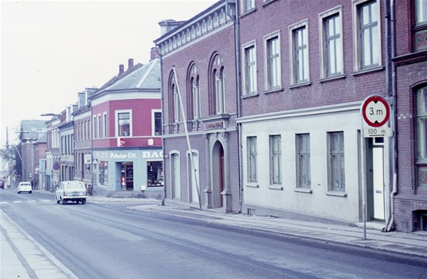 Husene på sydsiden ned mod Zahnsgade