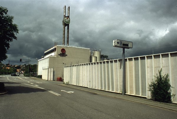 Slotsmøllen set ud mod Slotssøvej