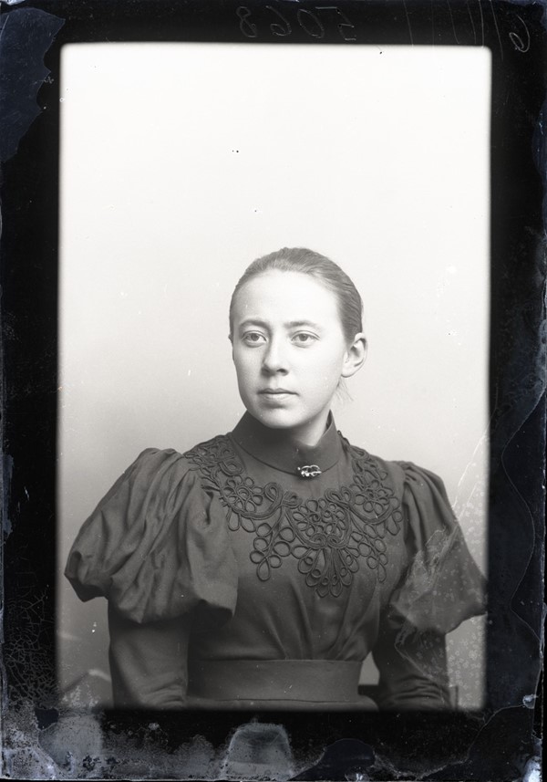 Christine Henriksen  